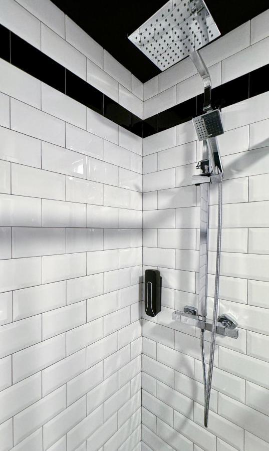 Charming Madrid Principe Pio Apartment Luaran gambar
